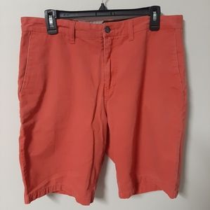 Volcom shorts SIZE 34